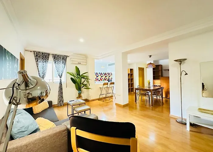 Strella Home